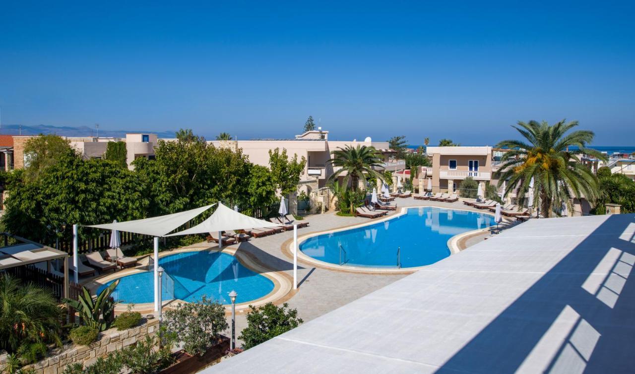 Isida Hotel Agia Marina 外观 照片