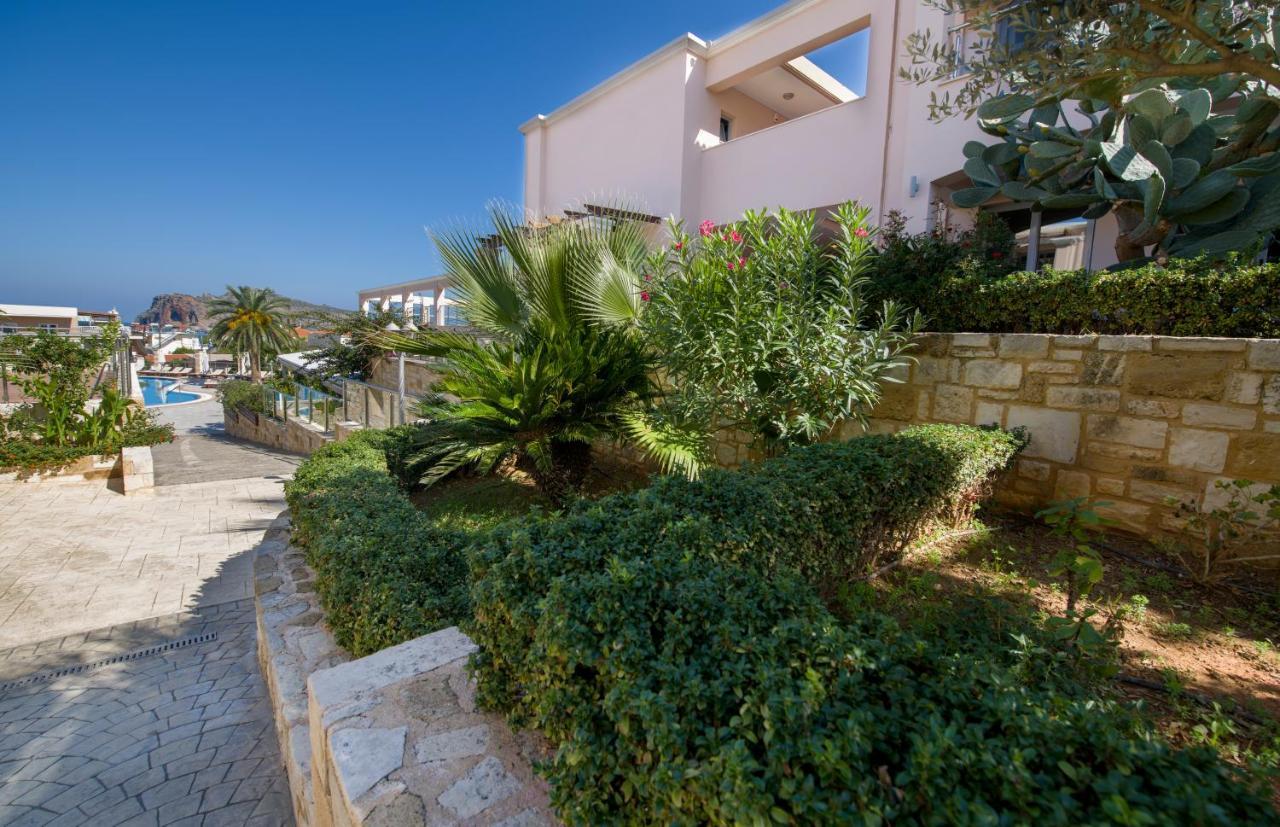 Isida Hotel Agia Marina 外观 照片