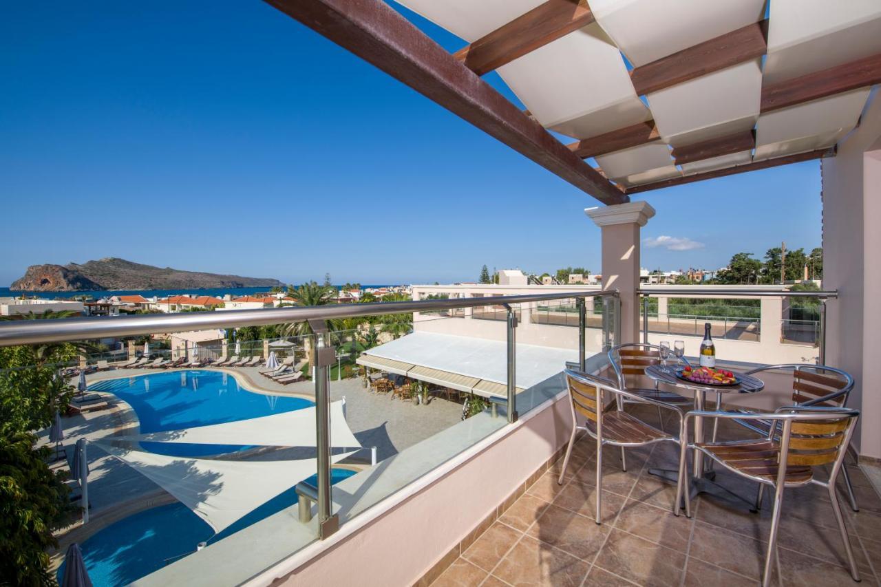 Isida Hotel Agia Marina 外观 照片