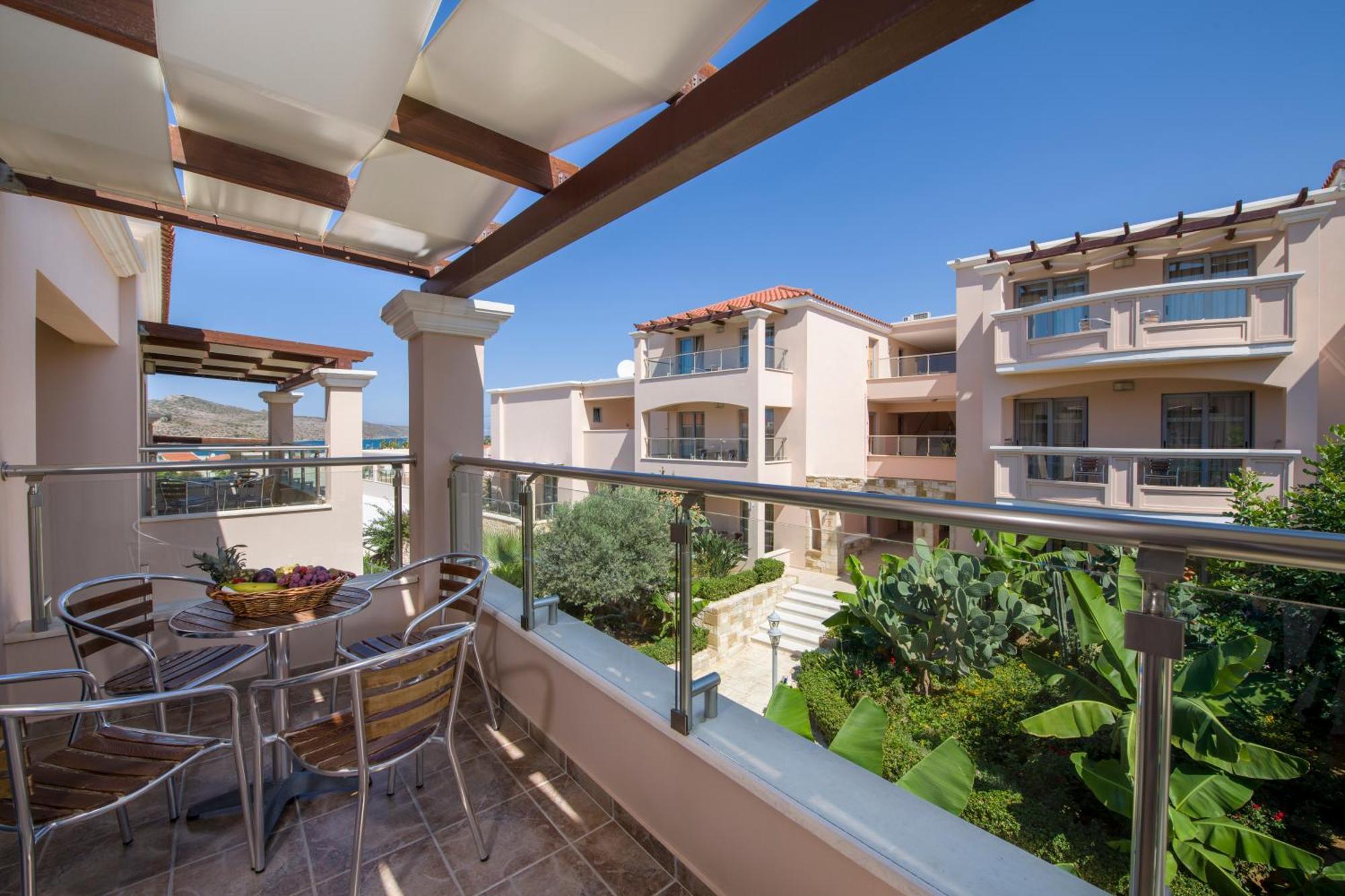Isida Hotel Agia Marina 客房 照片